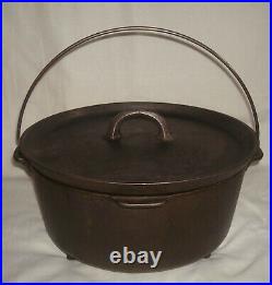 Vintage Griswold Wagner Ware #10 Cast Iron 3 Footed Tite-Top Dutch Oven withLid