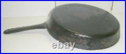 Vintage L&G Mfg. Co. 12 in. Cast Iron Skillet No. 10