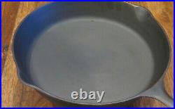 Vintage LODGE 3-Notch #10 Cast Iron SKILLET