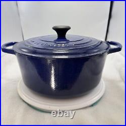 Vintage Le Creuset France #28 Blue Enamled Cast Iron Dutch Oven 7.25 Qt