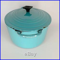 Vintage Le Creuset Paris Blue Turquoise Enamel Cast Iron Dutch Oven Square Knob