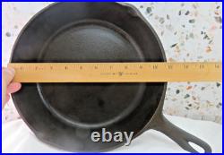 Vintage Lodge #8 10 5/8 Cast Iron Skillet with Lid Very Nice