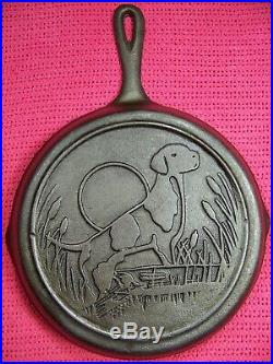 Vintage Lodge #8 Wildlife Series Hunting Dog Logo Cast Iron Advertising Skillet
