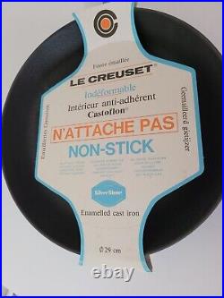 Vintage NOS Le Creuset 11.5 Blue Enamel Cast Iron Fry Pan Skillet Wood Handle