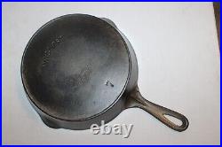 Vintage OLD Wagner Arc Logo No. 7 Cast Iron Skillet withHeat Ring Sits Flat