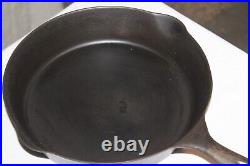 Vintage OLD Wagner Arc Logo No. 7 Cast Iron Skillet withHeat Ring Sits Flat