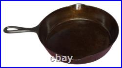 Vintage Rare Favorite Piqua Ware #8 A Cast Iron Skillet Frying Pan USA Lays Flat