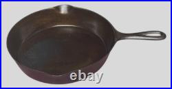 Vintage Rare Favorite Piqua Ware #8 A Cast Iron Skillet Frying Pan USA Lays Flat