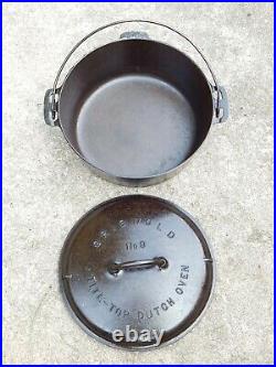 Vintage Rare Griswold #9 Cast Iron Dutch Oven with Matched Lid Seasoned