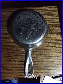Vintage SCARCE' Griswold #2 703 Cast Iron Skillet Block Logo Extremely Nice