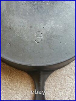 Vintage Sidney Wagner #9 Center Logo Cast Iron Skillet Circa 1897-1903