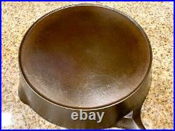 Vintage Unbranded Wagner No. 10 Cast Iron Skillet With Heat Ring