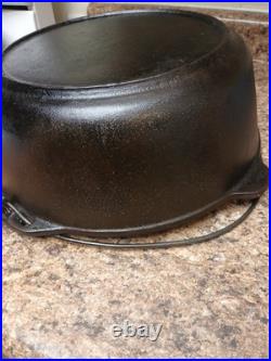 Vintage Unmarked Lodge #12 Cast Iron Dutch Oven With Lid- Great Camping Pot