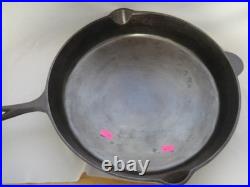 Vintage Unmarked Lodge #14 3-Notch Cast Iron Skillet +Heat Ring -Clean +Seasoned