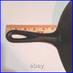 Vintage Unmarked Lodge No. 14 SK 3 Notch WithHeat Ring Cast Iron Skillet USA