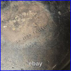 Vintage Unmarked Wagner 14 Cast Iron Skillet #12 Double Spout USA Made Marked A