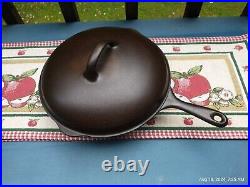 Vintage Unmarked Wagner Deep Chicken Pan/Skillet withOriginal Matching Lid