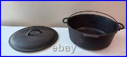 Vintage Vollrath Cast Iron Dutch Oven No. 8 with No. 8 Lid Handle Unmarked