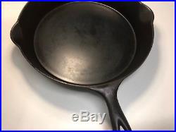 Vintage WAGNER Arch One Line Logo # 10 Cast Iron Skillet withHeat Ring Nice