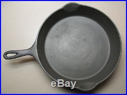 Vintage WAGNER Sidney 11 Cast Iron Skillet Heat Ring Clean Very Nice