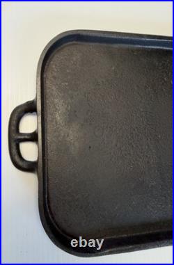 Vintage Wagner Cast Iron Griddle No. 8 Sidney Double Handle Flat Top Pan