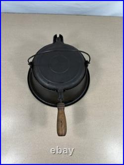Vintage Wagner Ware Sidney No 8 Cast Iron Waffle Maker With High Base 1910 READ