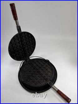 Vintage Wagner Ware Sidney No 8 Cast Iron Waffle Maker With Short Base 1910