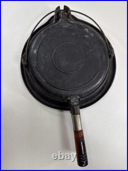 Vintage Wagner Ware Sidney No 8 Cast Iron Waffle Maker With Short Base 1910