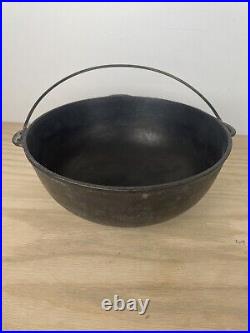 Vintage Wagner Ware Sidney O No. 3 Cast Iron Scotch Bowl Stew Pot
