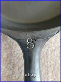 Vollrath #8 Side Score Cast Iron Skillet withHeat Ring Fully Restored