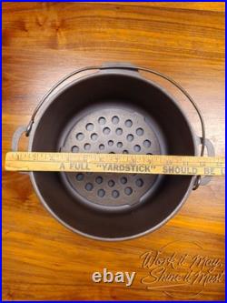 Vollrath #8 Vintage Restored Cast Iron Dutch Oven 3-Piece (Base, Trivet, Lid)