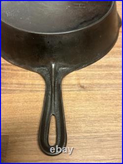 Vollrath Cast Iron #6 Fully Marked Skillet Sits Flat Rare