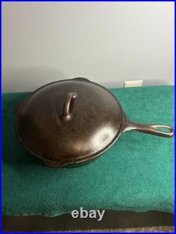 Vollrath Ware #8 Cast Iron Skillet with Lid Vintage hard to find with lid