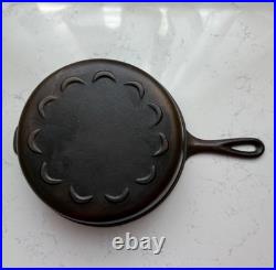 Vtg 1930s Lodge Scalloped Crescent Moon Cast Iron Skillet Chicken Fryer, Flat