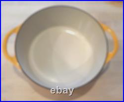 Vtg COUSANCES DOUFEU # 26 5-1/2 quart Enamel Cast Iron Dutch Oven Yellow FRANCE
