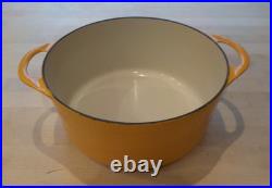 Vtg COUSANCES DOUFEU # 26 5-1/2 quart Enamel Cast Iron Dutch Oven Yellow FRANCE