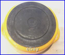Vtg COUSANCES DOUFEU # 26 5-1/2 quart Enamel Cast Iron Dutch Oven Yellow FRANCE