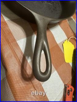 Vtg Chicago Favorite Cook Ware #8 Cast Iron Skillet With Heat Ring