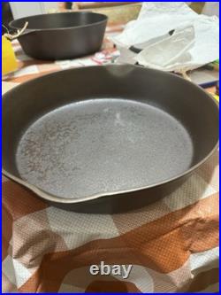 Vtg Chicago Favorite Cook Ware #8 Cast Iron Skillet With Heat Ring