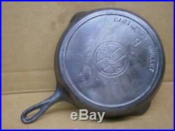 Vtg Griswold #9 Cast Iron Skillet Frying Pan Large Slant Logo 710-xi Heat Ring