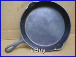 Vtg Griswold #9 Cast Iron Skillet Frying Pan Large Slant Logo 710-xi Heat Ring