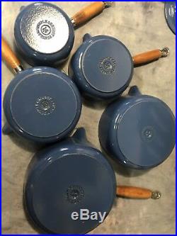 Vtg LE CREUSET 11-Pc Cast Iron Enamel Sauce Pans withWood STORAGE RACK ExCond