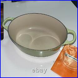 Vtg LE CREUSET 23 Cast Iron Dutch Oven Never Used