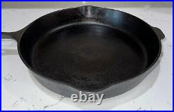 Vtg Unmarked Wagner Ware Cast Iron Skillet #12 Double Spout 14 B Mold Mark. USA