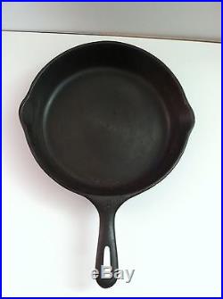 Wagner #8 10 1/2 Inch Skillet Cast Iron Pan Rare Heat Ring Unusual