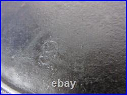 Wagner #9 cast iron skillet pan antique vintage 9B with arch arc logo & heat ring