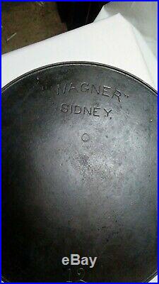 Wagner No. 12 Cast Iron Skillet & Lid