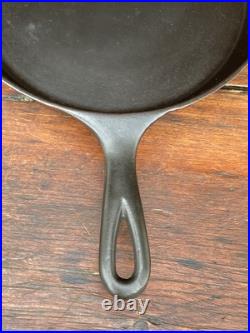 Wagner Sidney #8 Cast Iron Skillet with Erie Ghost Marks