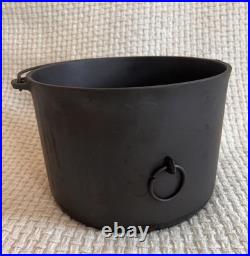 Wagner Sidney O Cast Iron Flat Bottom Kettle #7 Arc Straight Logo Restored