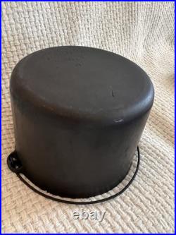 Wagner Sidney O Cast Iron Flat Bottom Kettle #7 Arc Straight Logo Restored